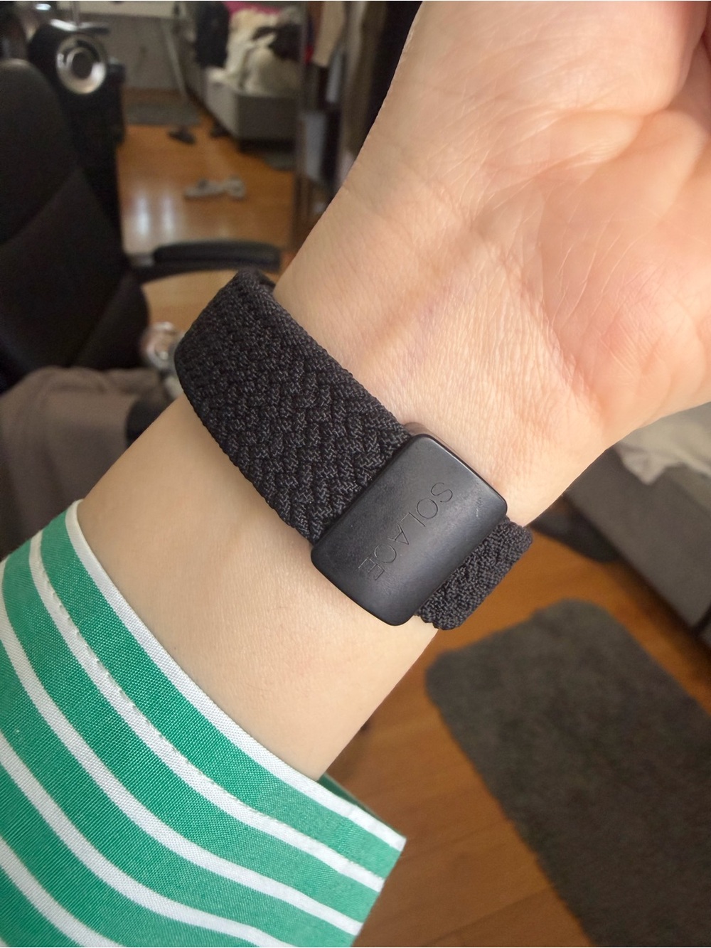 Apple Watch 9 series 41 mm like new - Picture 8 of 8